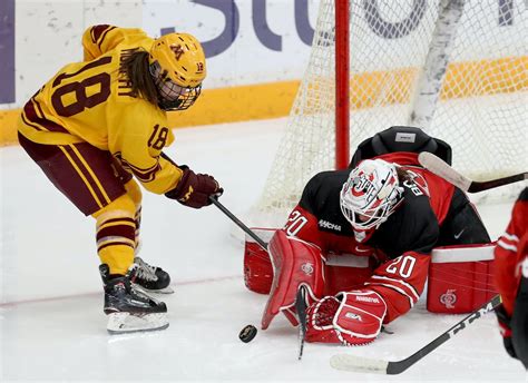 Women’s hockey: Abbey Murphy spearheads Gophers to 5-3 win over Wisconsin